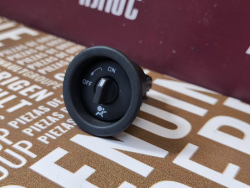 Выключатель подушки безопасности