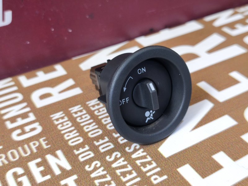 Выключатель подушки безопасности