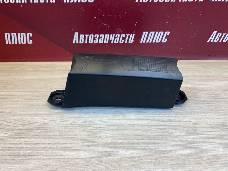 Кронштейн бампера