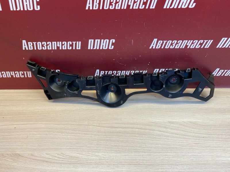 Кронштейн бампера