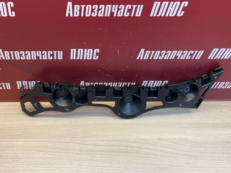 Кронштейн бампера