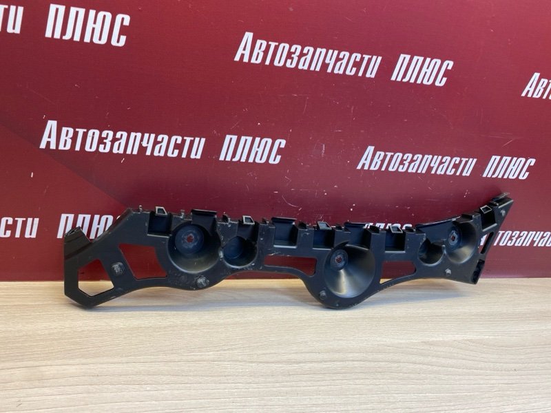 Кронштейн бампера