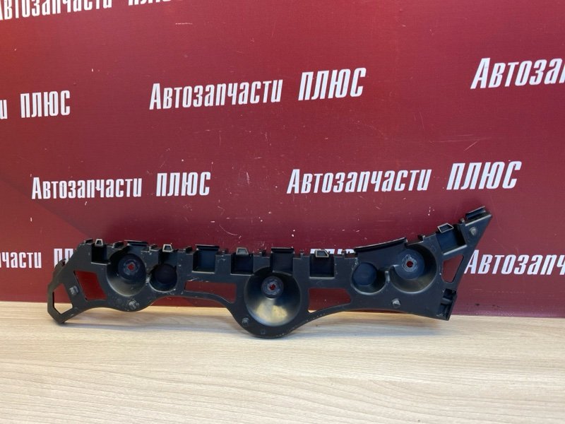 Кронштейн бампера