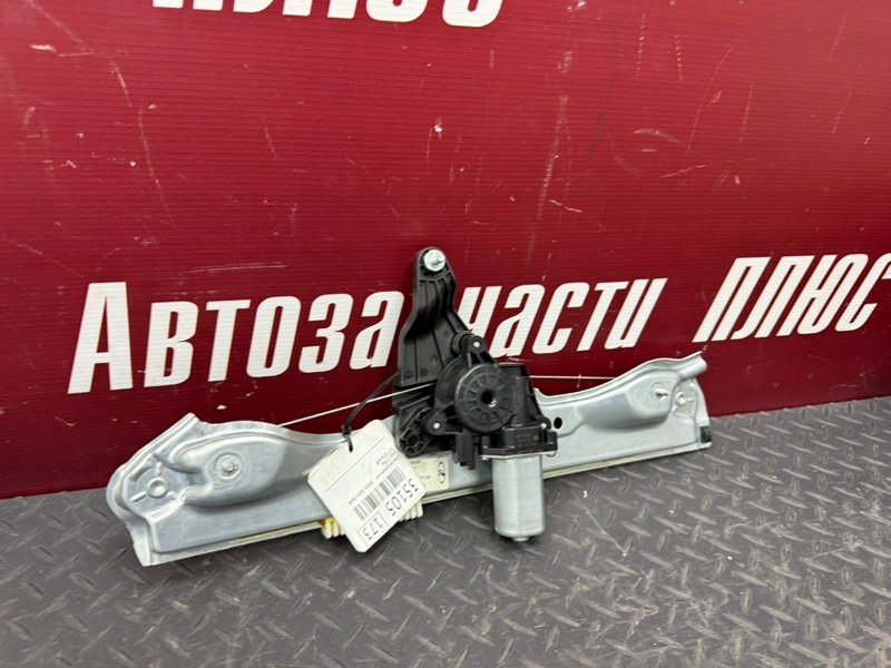 Стеклоподъемник    двери