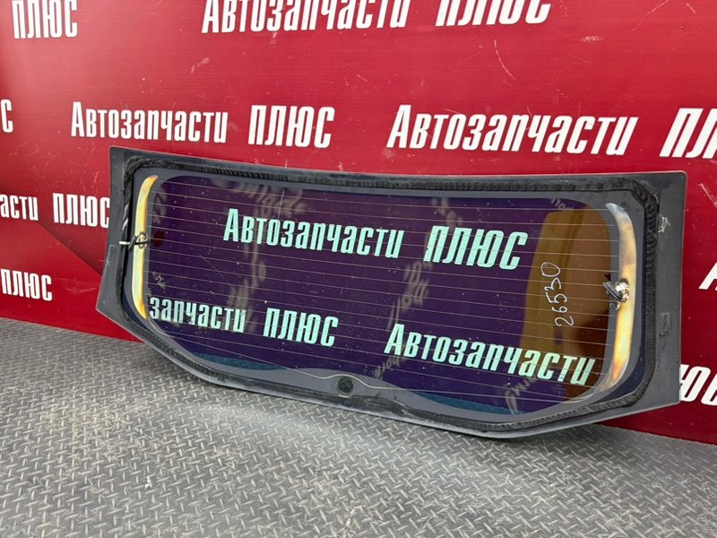 Стекло крышки багажника