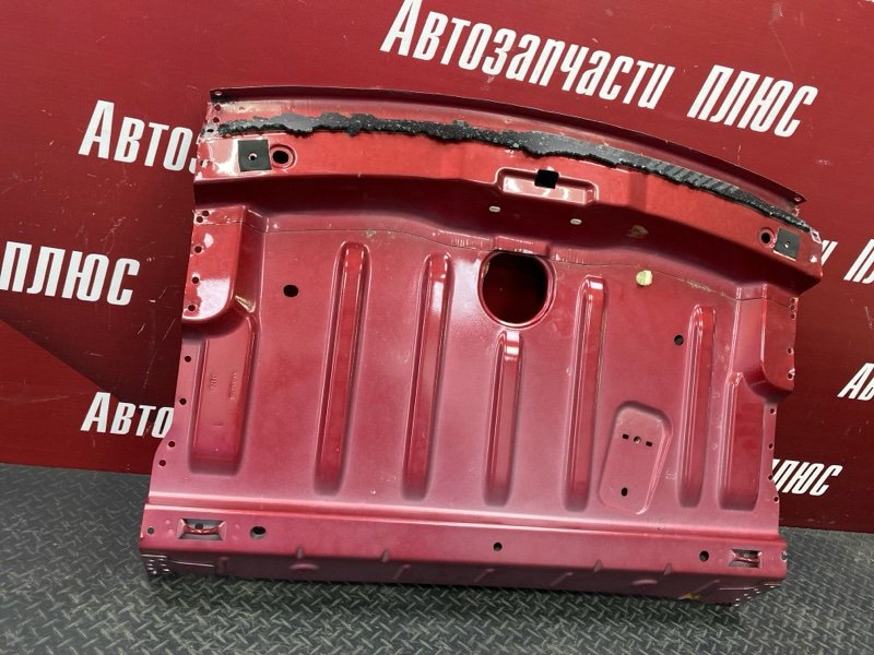 Задняя полка