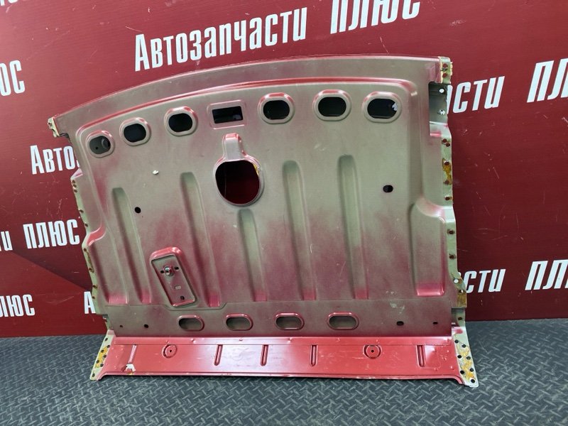 Задняя полка