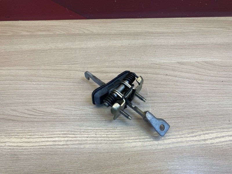 Ограничитель      двери