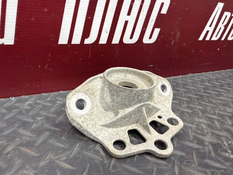 Опора   амортизатора