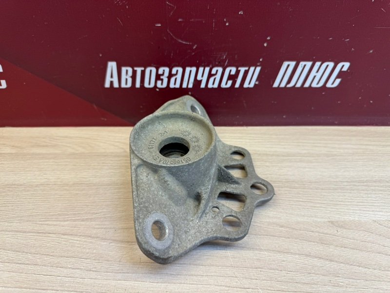 Опора   амортизатора