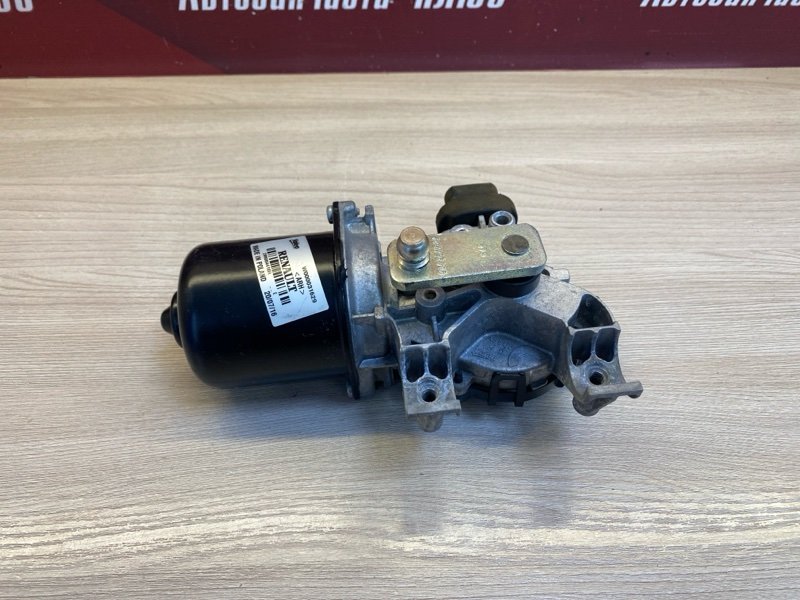 Мотор стеклоочистителя