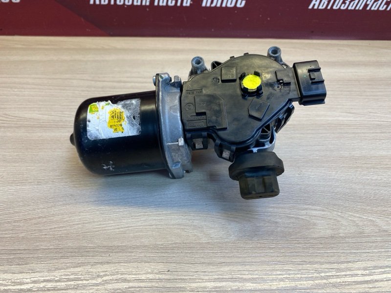 Мотор стеклоочистителя