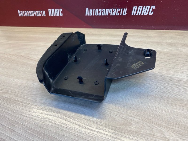 Кронштейн   бампера