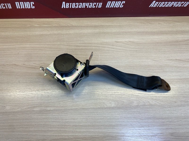 Ремень безопасности