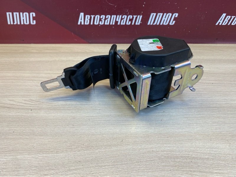 Ремень безопасности