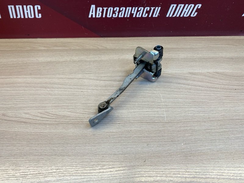 Ограничитель      двери