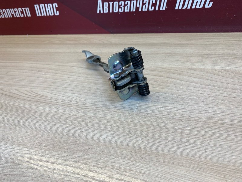 Ограничитель      двери