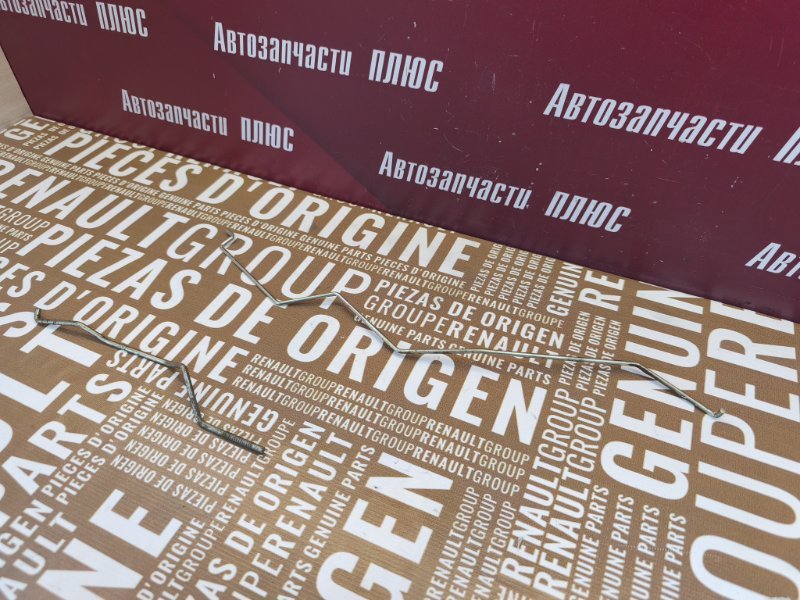 Тяга замка двери