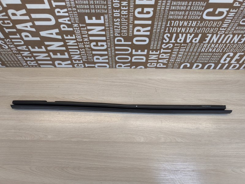 Уплотнитель стекла двери внутренний