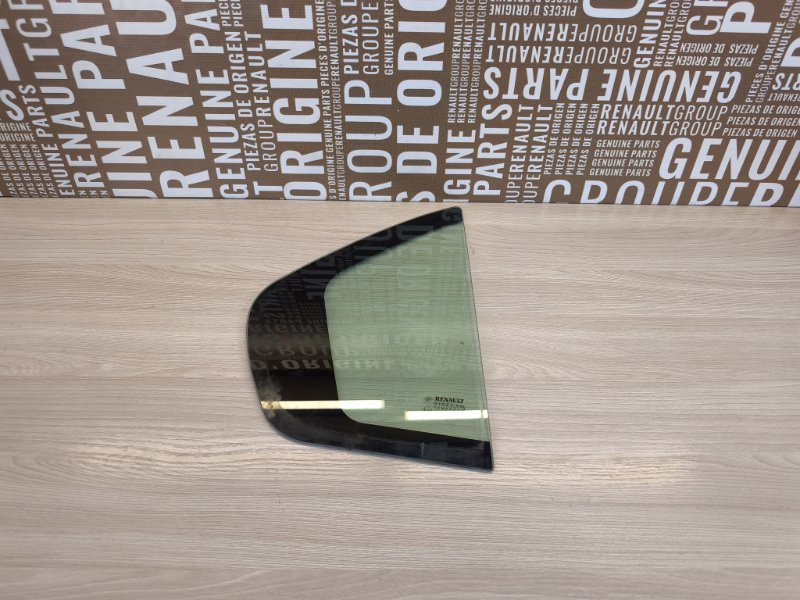 Форточка двери