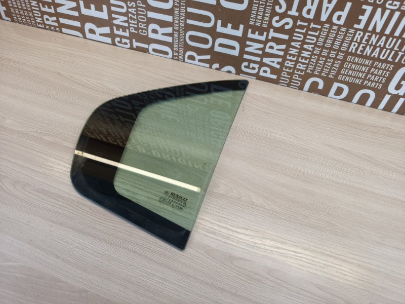 Форточка двери