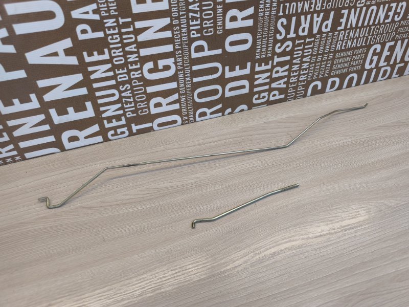 Тяга замка двери