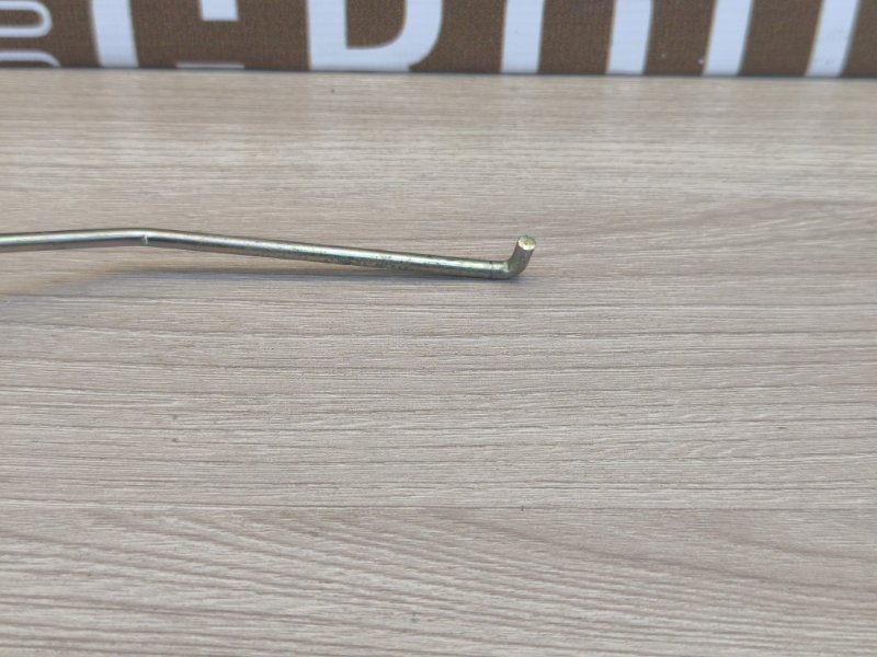 Тяга замка двери