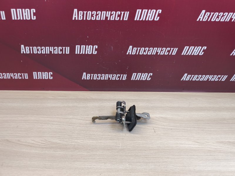 Ограничитель двери