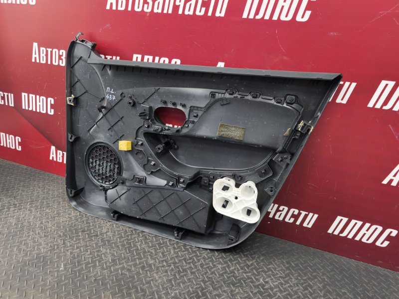 Обшивка боковой двери