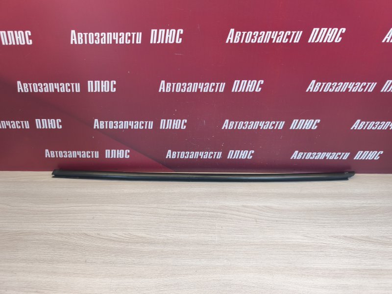 Уплотнитель стекла двери внешний