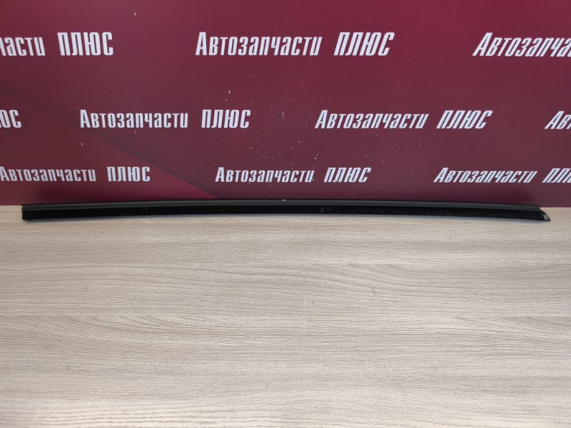 Уплотнитель стекла двери внешний