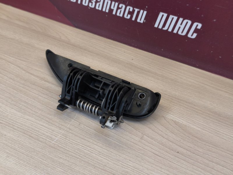 Ручка двери внешняя