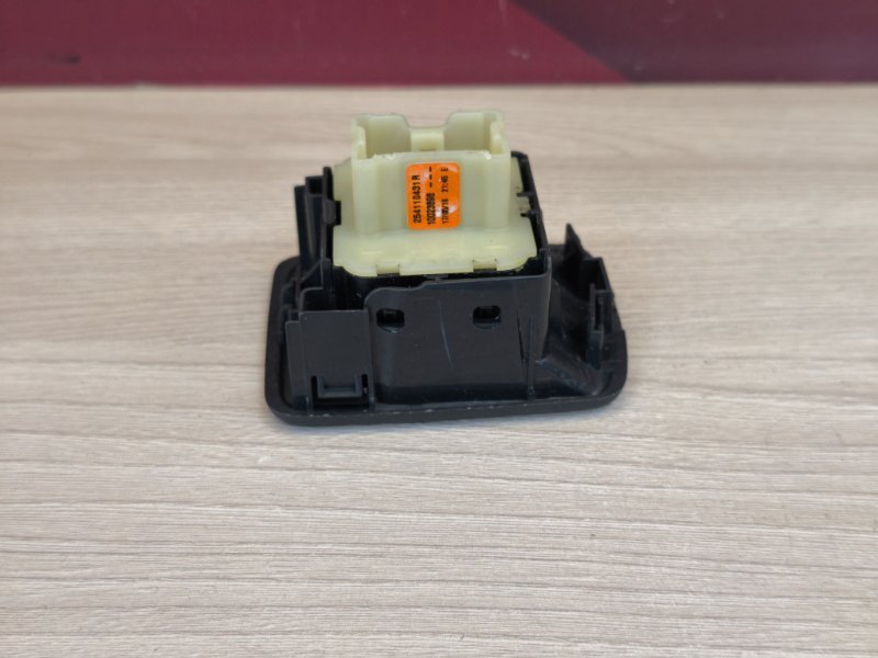 Блок управления стеклоподъемниками