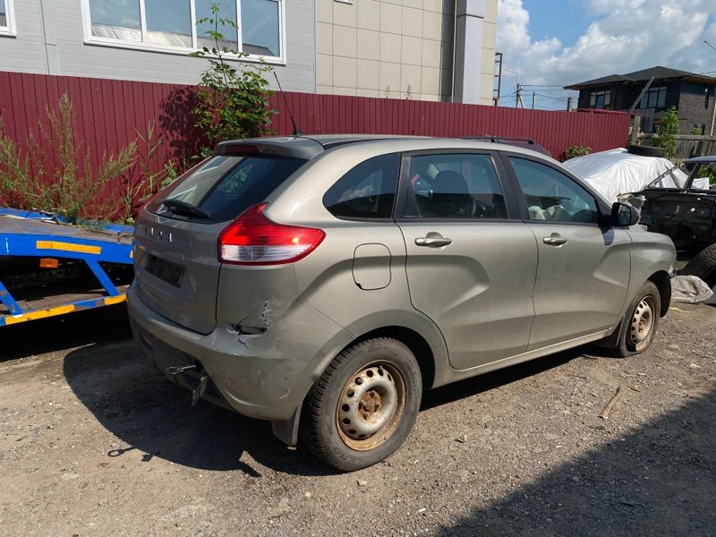 Машина в разбор