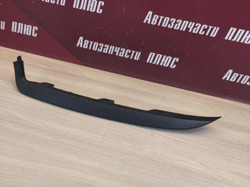 Планка под фару