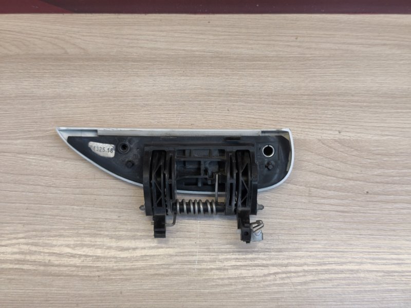 Ручка двери внешняя