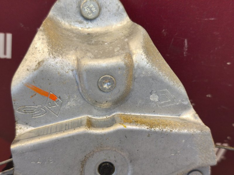 Стеклоподъемник    двери