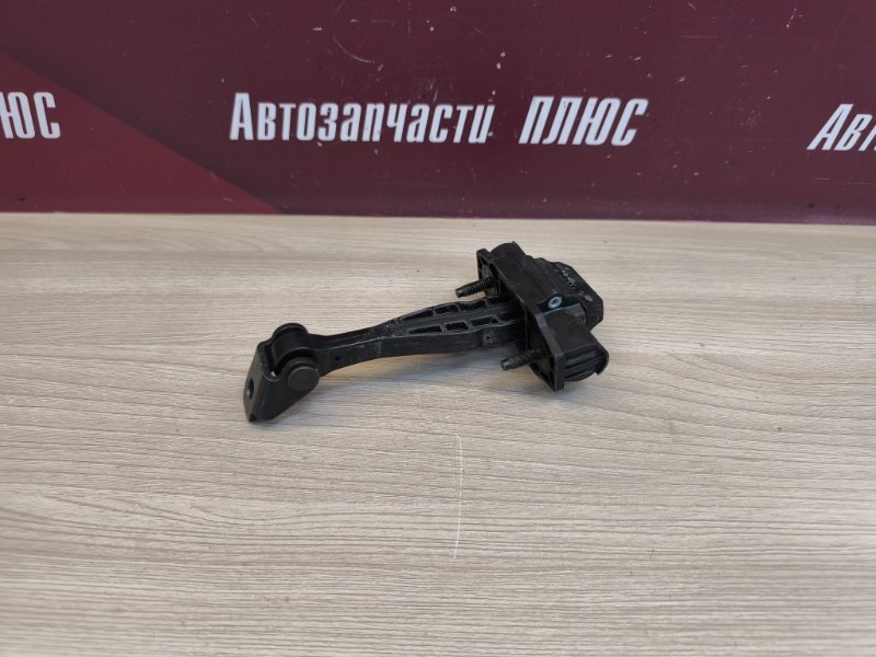 Ограничитель      двери