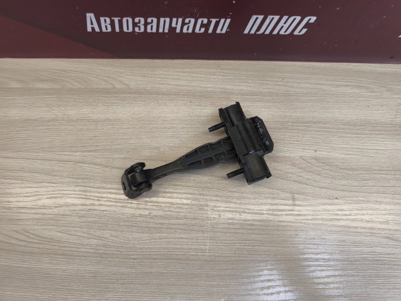 Ограничитель      двери