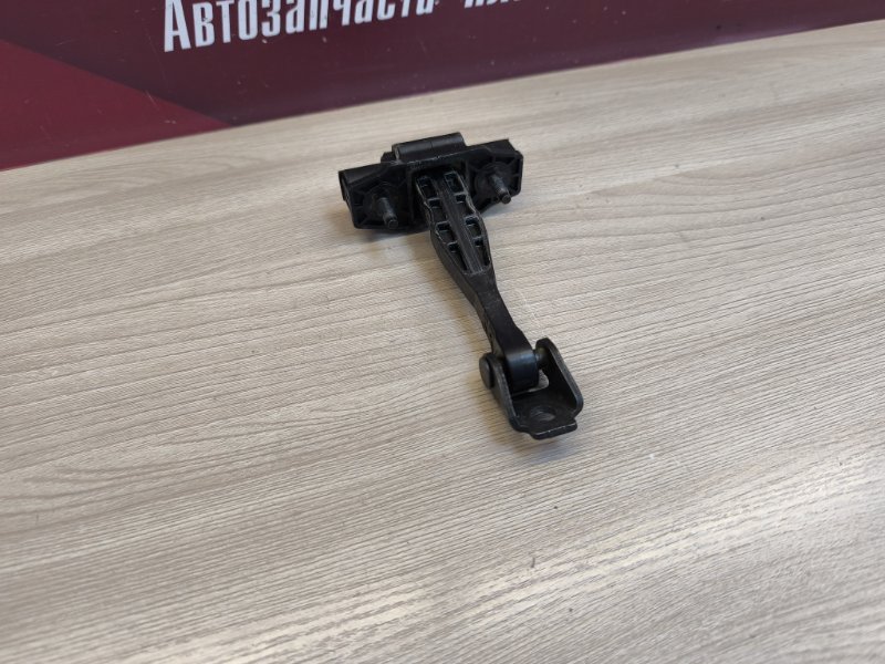 Ограничитель      двери