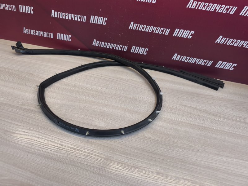 Уплотнитель двери