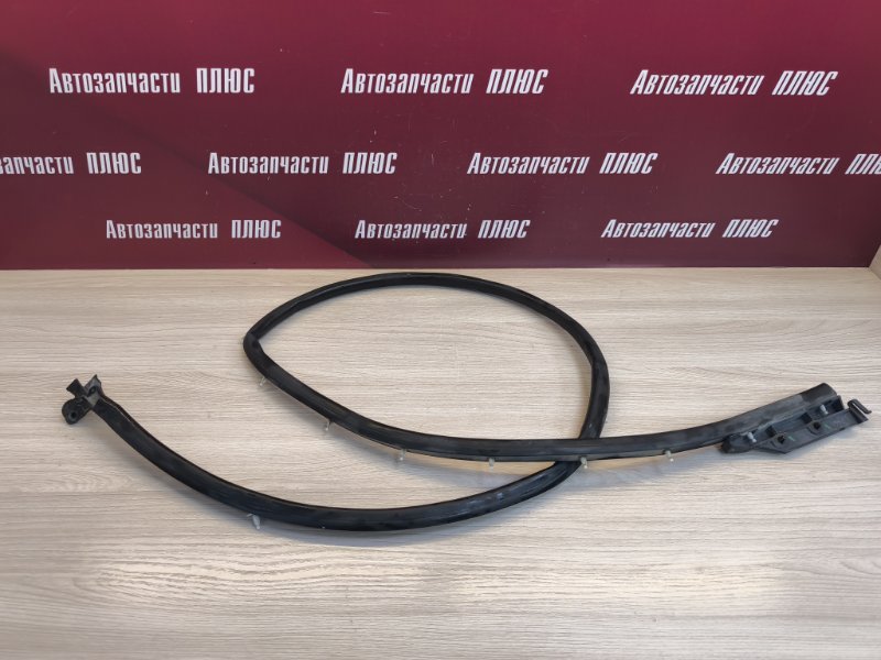 Уплотнитель двери