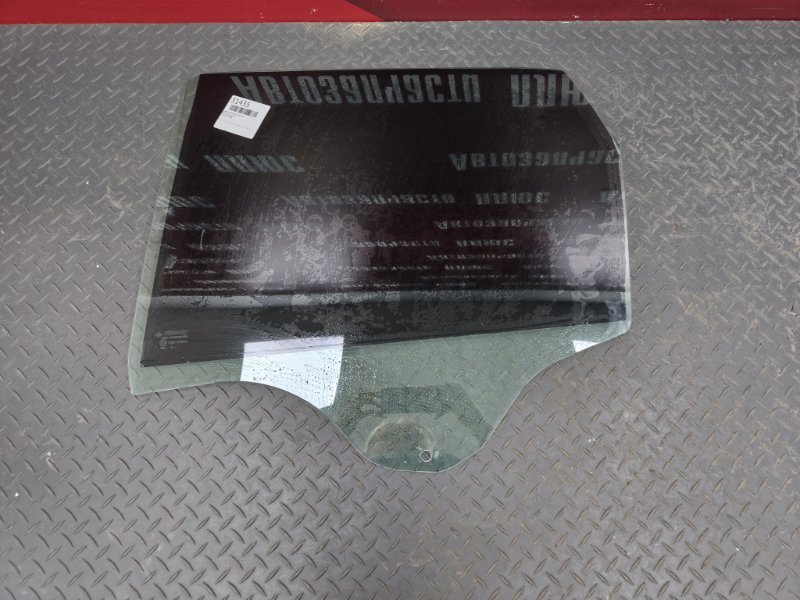 Стекло двери