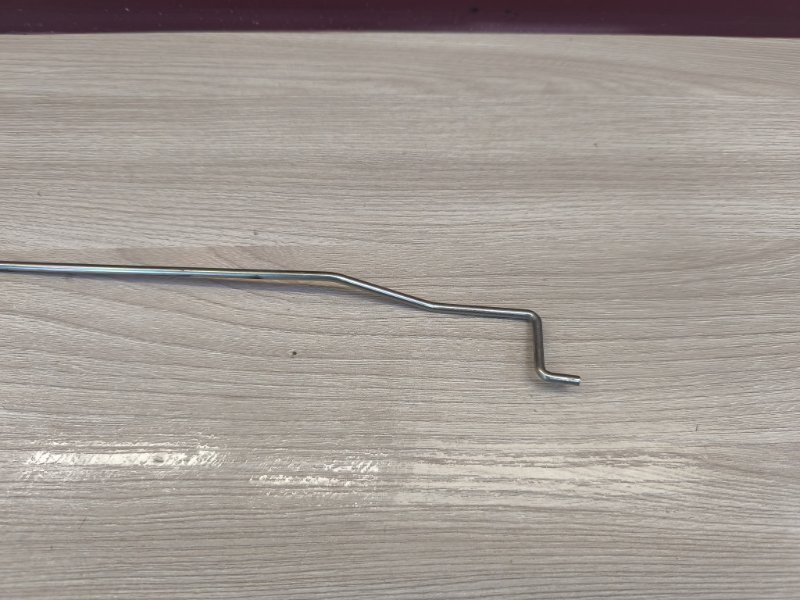 Тяга замка двери