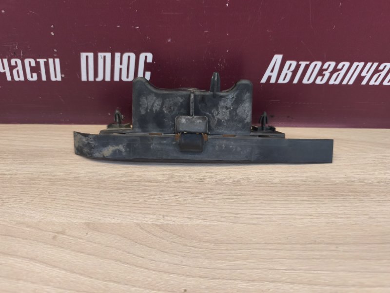 Дефлектор радиатора