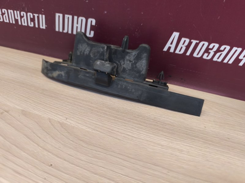 Дефлектор радиатора