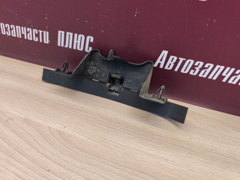 Дефлектор радиатора