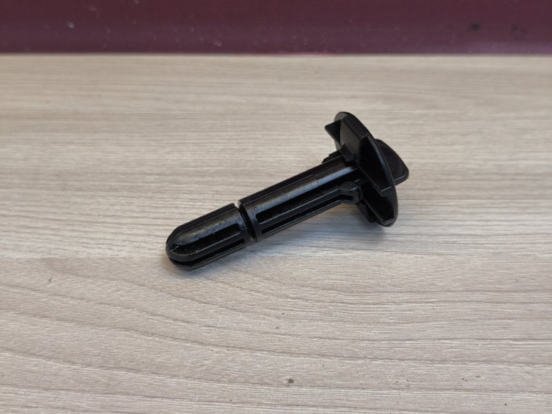 Крепление радиатора