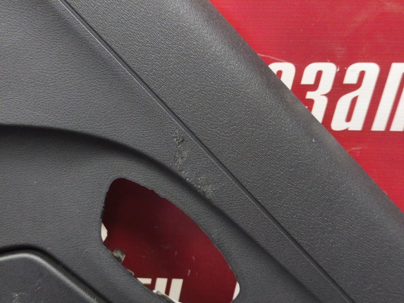 Обшивка боковой двери