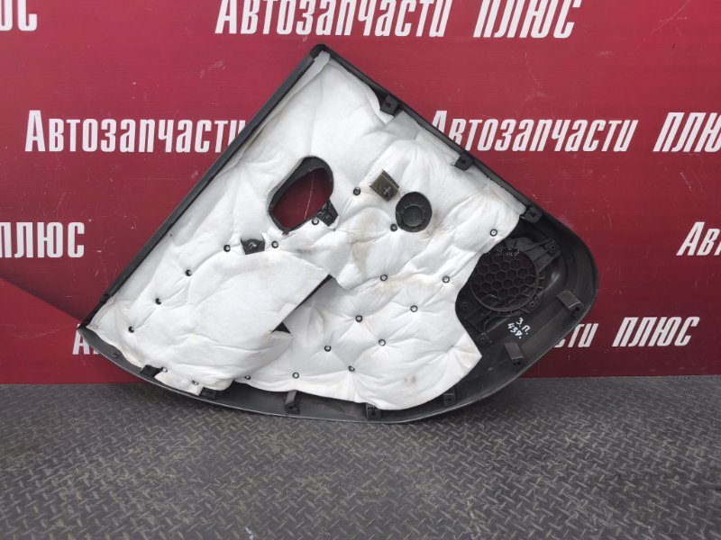 Обшивка боковой двери